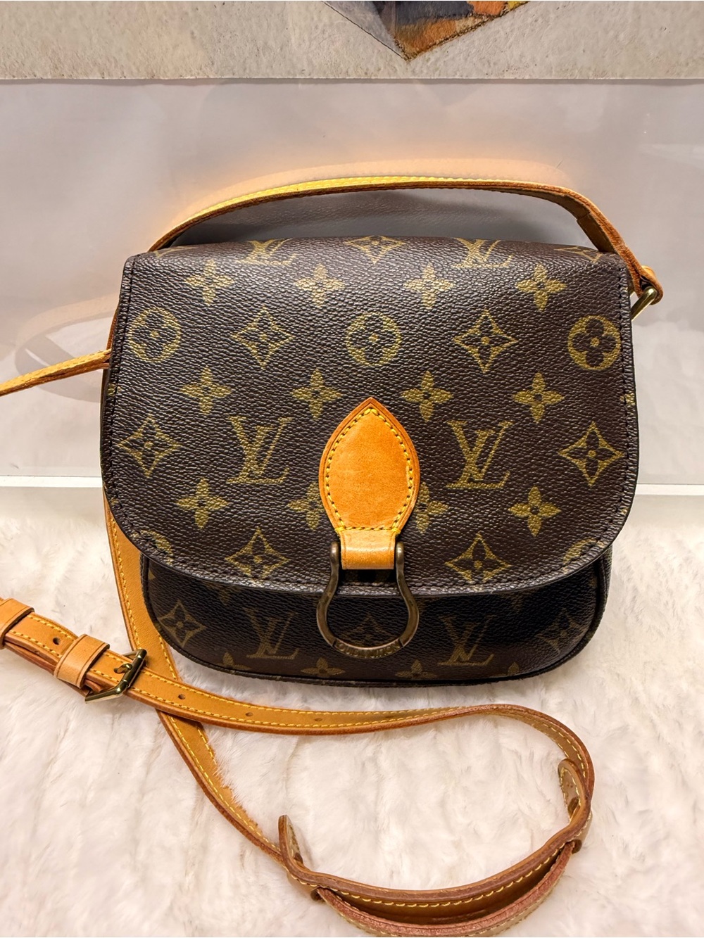 LOUIS VUITTON-MI8910 Saint Cloud MM Monogram Canvas